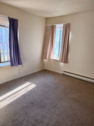 Bedroom - Turtle Creek Apartment