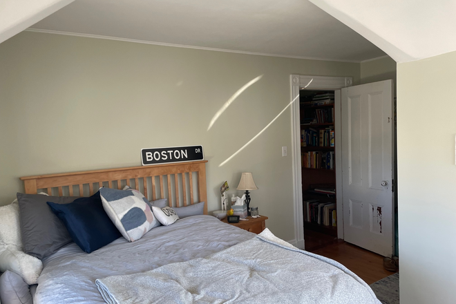 interior bedroom - Single Room for rent in Newton Condo