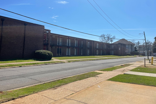 From street - Reed Street Apartments