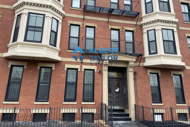 Exterior - 3 Bed 1.5 Bath on Cortes Street in Back Bay!! Apartments