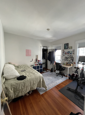 Bedroom - May/June- August 31st Room 5 Min walk to campus--The perfect Summer sublet! Townhome