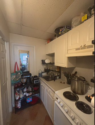 40 Symphony Rd., #7 - Available for 1/01/2026 - Cozy & Stunning 1 Bedroom on Symphony Rd. - No Broker's Fee Apartments