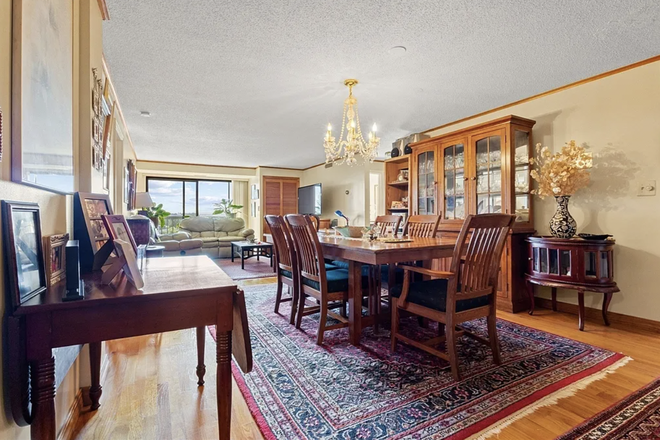 Dining Area, Living Room - Private 1bed/1bath - 7 min from Campus, Assembly Row Apartments