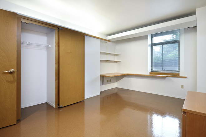 Bedroom (will be furnished with full sized bed, desk and chair) - 29 Garden Street - June 2026 Summer Apartment Available