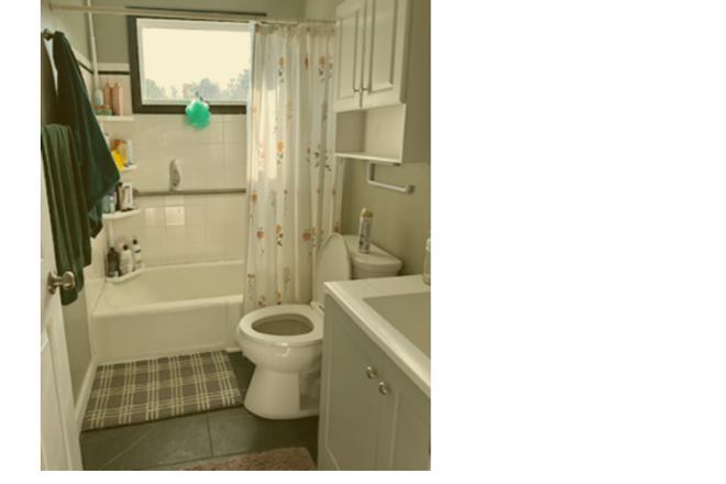 Upper bathroom - 31 Larkin Pond Road North South Kingstown, RI 02892 House