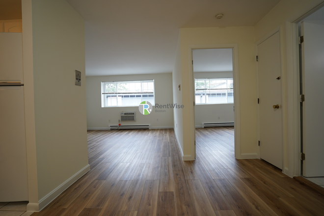 1 - July/Sept 2026-Amazing Brighton 2 bed, Easy MBTA, No Broker Fee Apartments