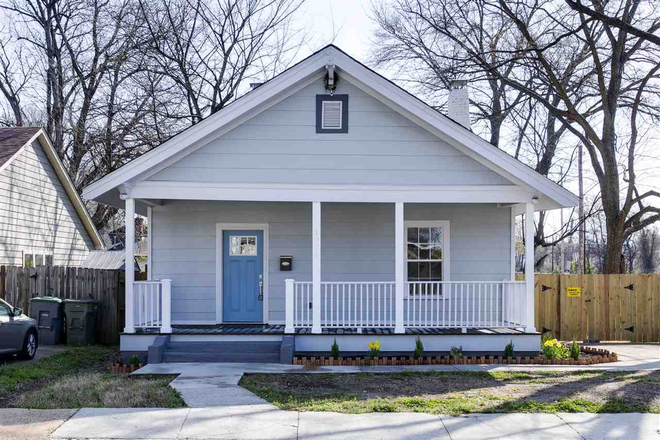 Front of Home - Charming 3 Bedroom Home in Cooper Young- Prime Memphis Location!