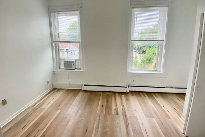 Bedroom view from door, floors have since been redone - Apartment near campus (near McMillan/calhoun)