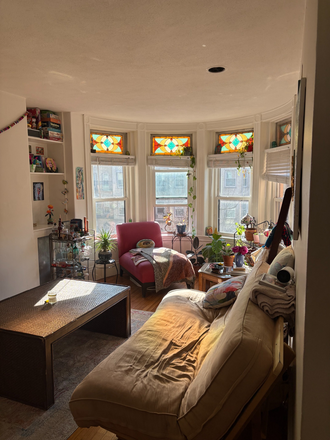 a - LARGE BEAUTIFUL 2 BED WITH LIVING ROOM RIGHT BY WHOLE FOODS Apartments