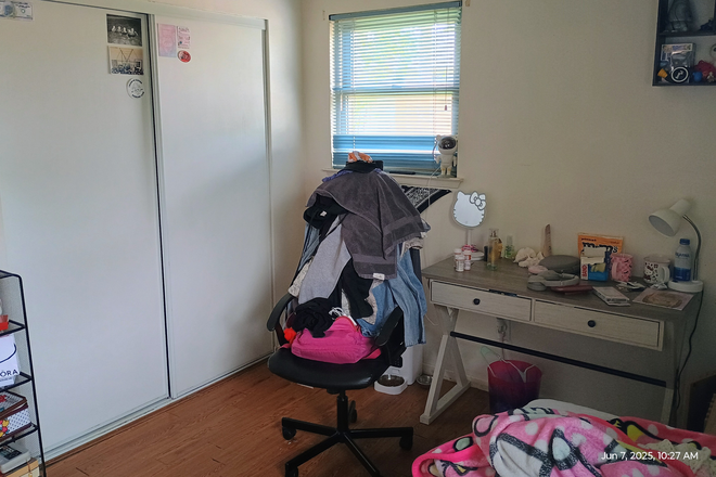 the room will be empty upon move in. full closet. - Female Preferred Room March - June House