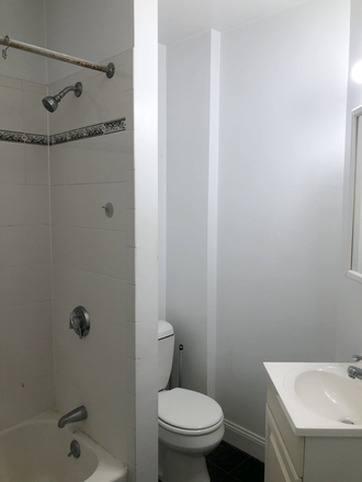 Call/text 602-317-9877 for a showing. - 9-1-26 / STUDIO WITH PRIVATE KITCHEN AND BATH / NO BROKER FEE / LOOK AT PICS!! Apartments