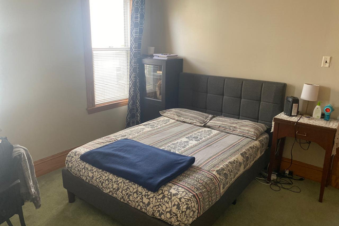 Bedroom2 - Spacious 2BR Near Tufts – Winter Sublet, Walk to Campus! Duplex