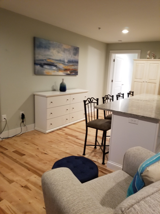 kitchen - Modern Efficient, Well Furnished Studio! Waterfront / beach rights. GREAT PLACE FOR PEACE & TRANQUIL Condo