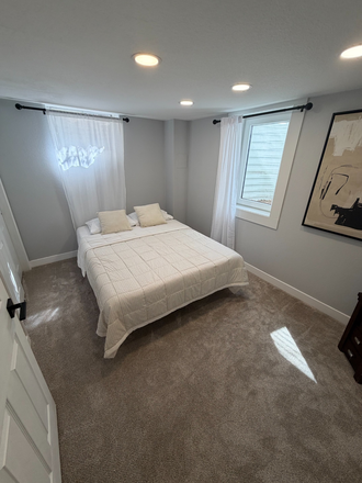 Bedroom - 1 bedroom with some super cool guys at 3000 Dartmouth Ave #1 Boulder, CO 80305