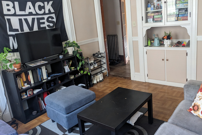 Living Room pic2 - Two Rooms in 3 Bed + 2 Bath Apartment in Ball Square