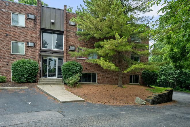 Exterior - 3305-3307Jefferson Ave. Apartments