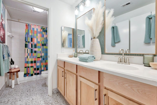 Bathroom - Cambridge Hall Apartments