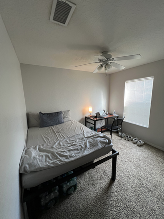 Bedroom - Furnished Room at Northgate Lakes with Private Bathroom
