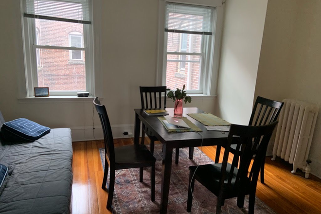 Dining room - Nice room in mint 3BR condo(avail Mar 1), short walk to Harvard Med/Longwood Medical, Brookline Ave