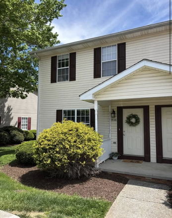 Front of house - 856 Patrick Henry Dr Townhouse