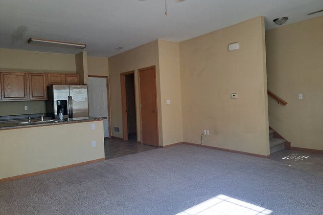 Living area off Kitchen - 3 Bedroom Townhouse