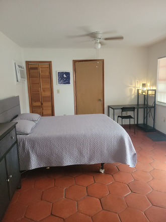 Bedroom area - Little Gables House