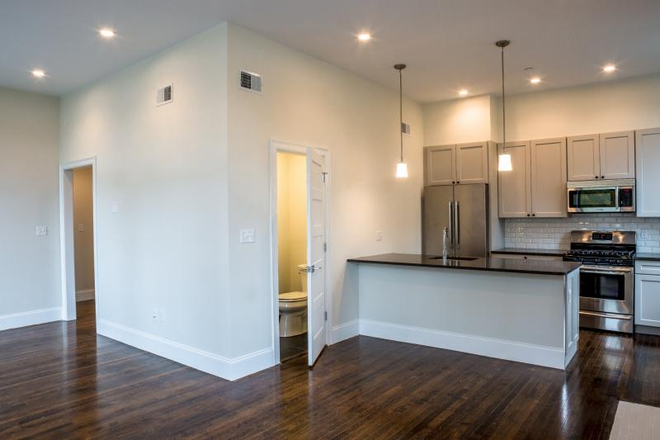 LIVING - GORGEOUS 2 BED/1.5 BATH AVAIL. 9/1/25! Apartments