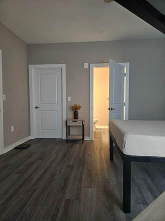 Bedroom - The Standard at Four Corners
