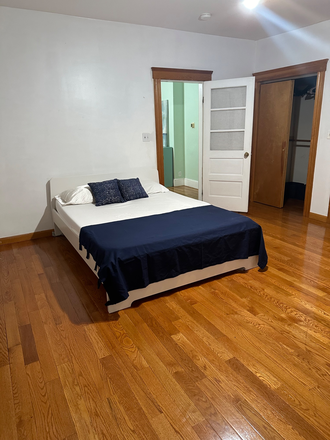 Bedroom 1 - Cambridge near MIT, HBS, Kendall Square, furnished, no fee, free laundry Apartments
