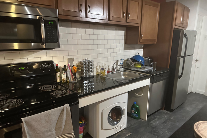 Kitchen - Sterling University Peaks