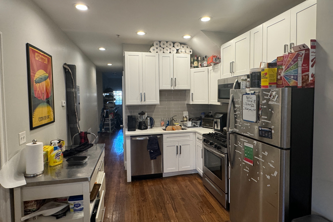 Call NOW for showings! 617-236-8600 - CALUMET ST - RENOVATED 4BR ON MISSION HILL FOR *9/1/2026* W/ 2 BATH, W/D IN UNIT, DECK, A/C, DW, EIK Apartments