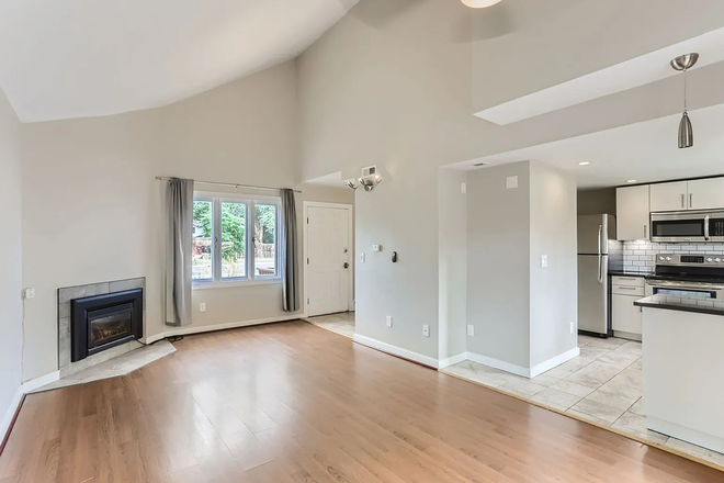 Living room - 50% Off 1st Month | 4BR Boulder Duplex | Garage + Pet Friendly