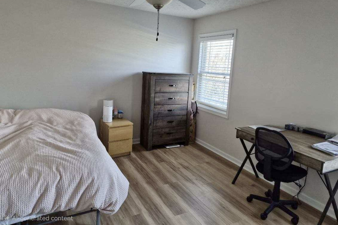 Photo - Great 3BR/2.5BA TH rental Cornerstone Townhome
