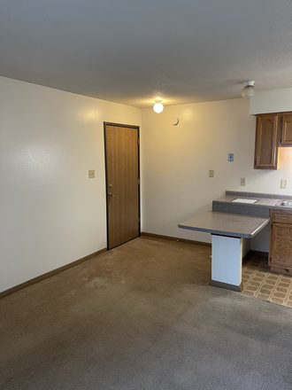 BL - 1BR for Lease in Northside Neighborhood - Internet Included Apartments