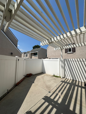 Outdoor patio - Private Room in a Home Located in a Quiet Neighborhood
