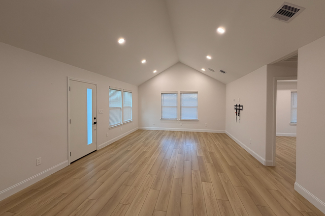 Living Room - 2BR Modern Single-family Home