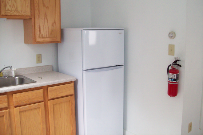 Kitchen - Morrill Apartments walking distance to campus