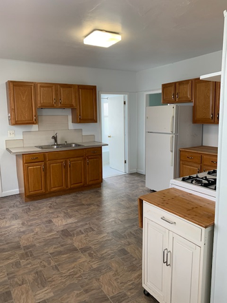 kitchen - Sunny, clean 2 bedroom with office available in July or August, 2025