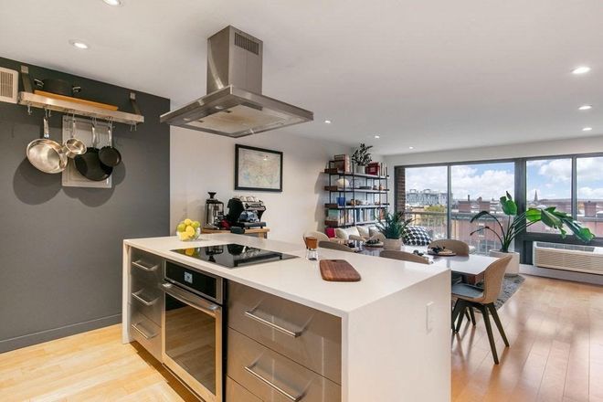 Kitchen and Living Room - Apartment w/great view, walking distance to Harvard Square