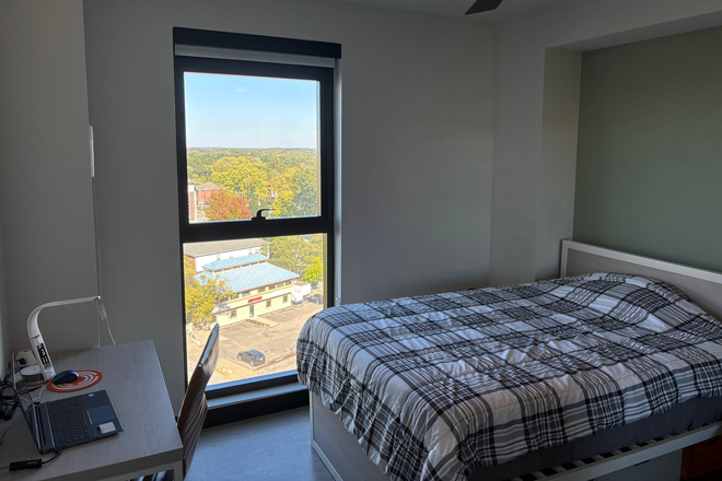 Bedroom - Hub on Campus Apartments