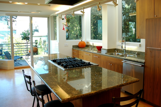 Shared Kitchen - Castro-Noe Modern Elegance 1 Apartments