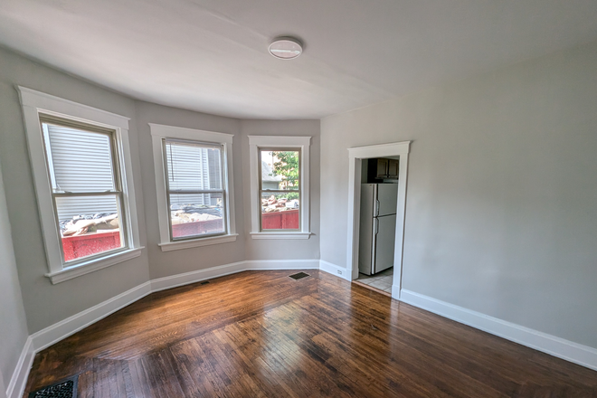 Living Room - Spacious 2 Bedroom Rental with Parking and Large Backyard Available July '27 Duplex