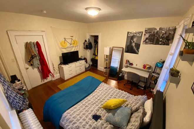 4 Bed 2 bath - 74 Symphony Rd. - NO Broker's Fee!!  - Massive, updated 4-bed 2 bath on Symphony Rd!  ** Available 9/1/26** Apartments