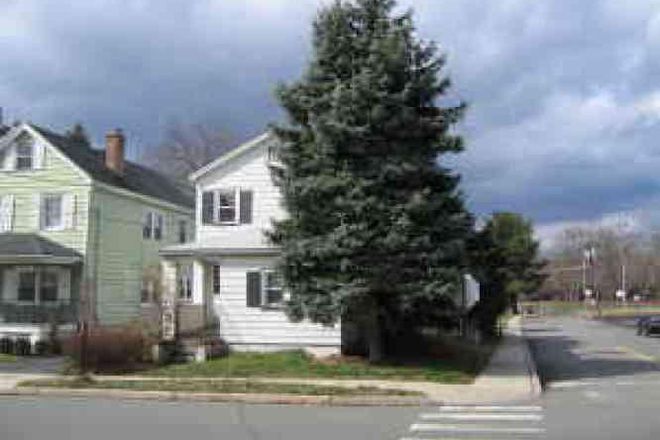 Street view - 3BR house-Birch Ave-Princeton