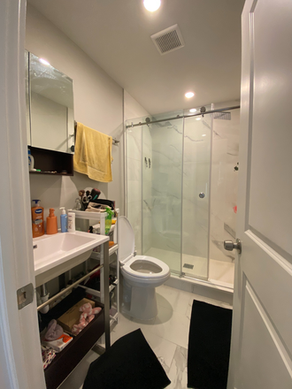 Bathroom B - 2012 N. 18th St. Apartments