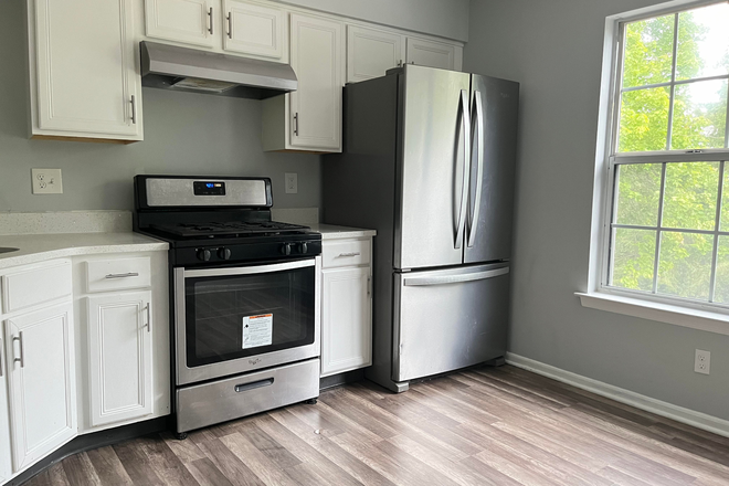 Kitchen - Furnished 2BR Condo-Brickhouse Rd-Princeton