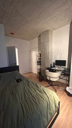 Bedroom - Room w/ Private BR in 4Bd/4B Apartments