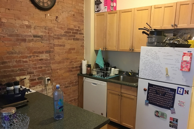 living - LOCATION!! 2 BED WITH HEAT/HOT WATER INCLUDED! 9/1/26!