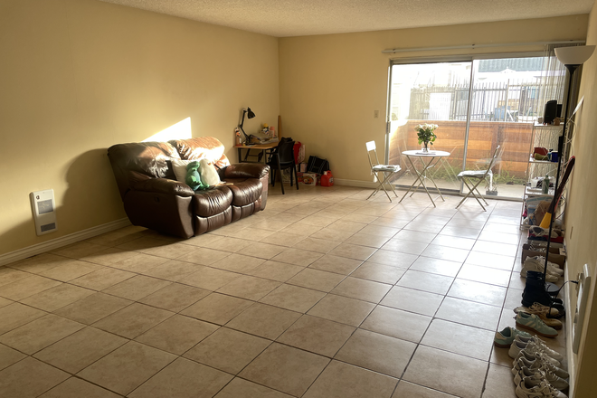 Living Room - Village Square Condominiums, apartments near Convoy