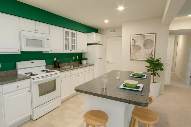 Kitchen - Cedar Greens Apartments